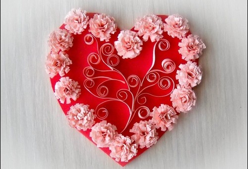 Wie man einen Valentinsgruß verziert