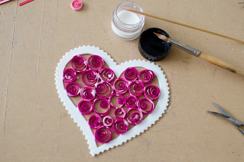 Wie man einen Valentinsgruß verziert