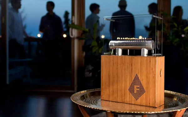 Feuermagie: Säulen-Kamin Fireside Audiobox