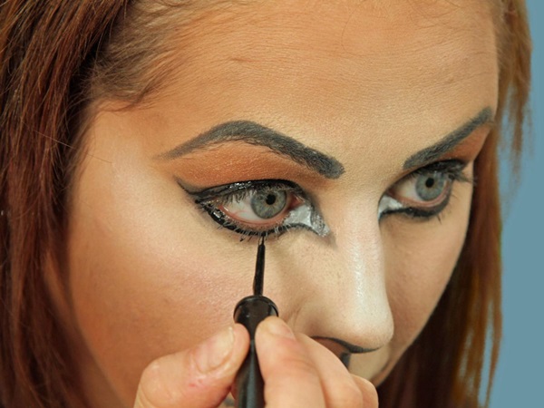 Scary Make-up für Halloween mit Ihren eigenen Händen für Mädchen und Mädchen