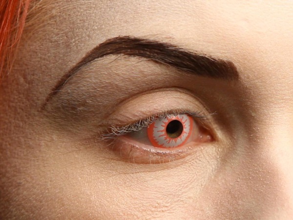 Scary Make-up für Halloween mit Ihren eigenen Händen für Mädchen und Mädchen