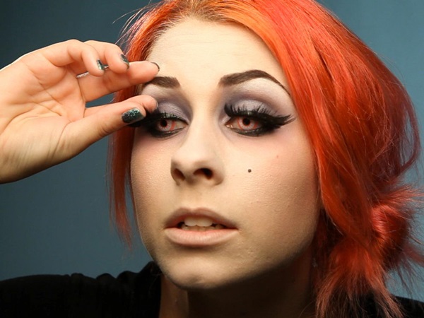 Scary Make-up für Halloween mit Ihren eigenen Händen für Mädchen und Mädchen