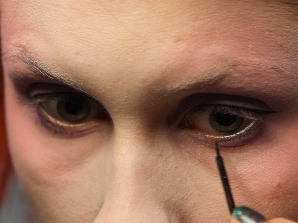 Scary Make-up für Halloween mit Ihren eigenen Händen für Mädchen und Mädchen