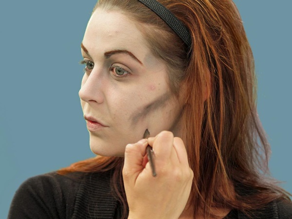 Scary Make-up für Halloween mit Ihren eigenen Händen für Mädchen und Mädchen