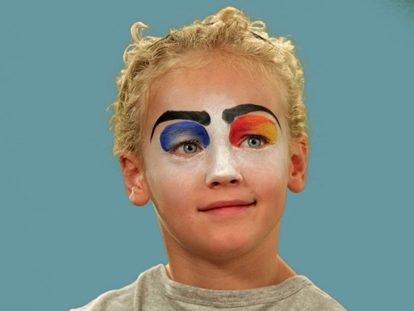 Scary Make-up für Halloween mit Ihren eigenen Händen für Mädchen und Mädchen