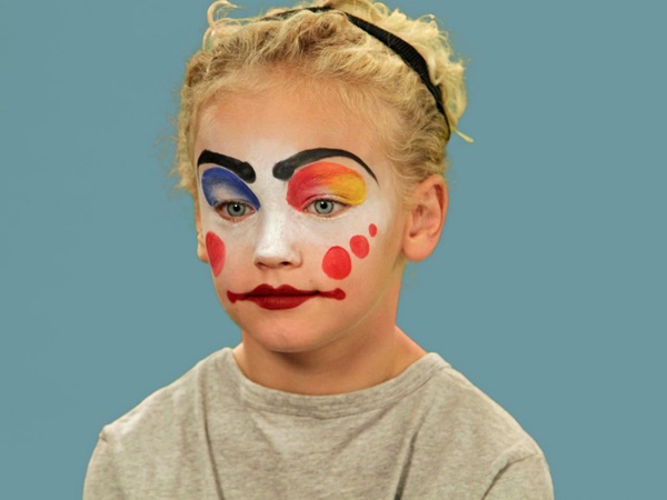 Scary Make-up für Halloween mit Ihren eigenen Händen für Mädchen und Mädchen