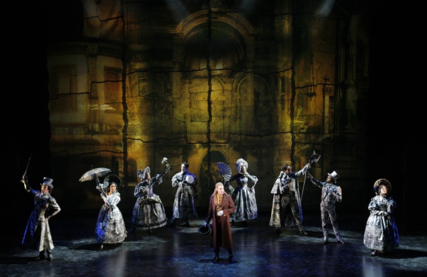 Musicals über sehenswerte Vampire. Der legendäre Vampirball