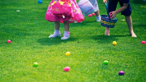 Ostern für Kinder: Wettbewerbe und lustige Spiele