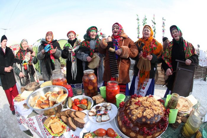 Lieder am Pancake Day: Texte russischer Volkslieder
