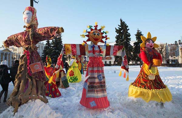Herzlichen Glückwunsch zum Maslenitsa 2017