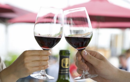 Die lustigsten und lustigsten Toasts in Vers und Prosa