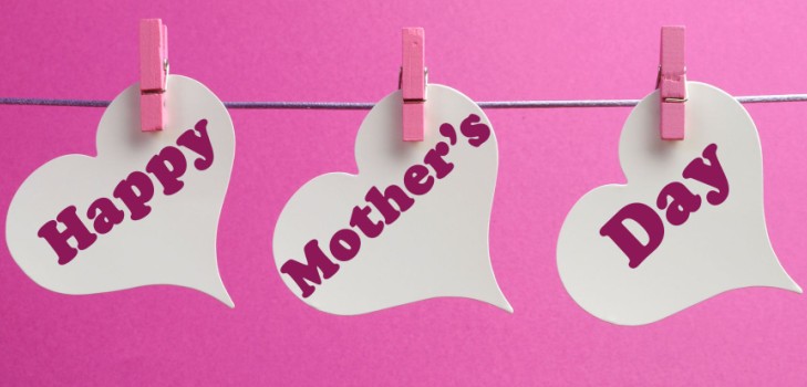 Sms mit Muttertag - kurz, lustig, in Vers und Prosa. Glückwunschschreiben an Mama, Schwester, Freundin, Schwiegermutter, vertraute Frauen
