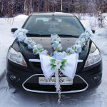 Dekoration von Hochzeitsautos mit eigenen Händen