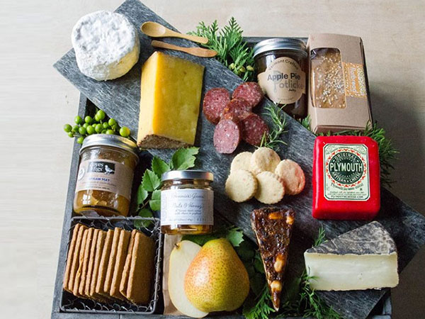 Köstliche Geschenke für Freunde und Familie: TOP-3 aktuelle Ideen