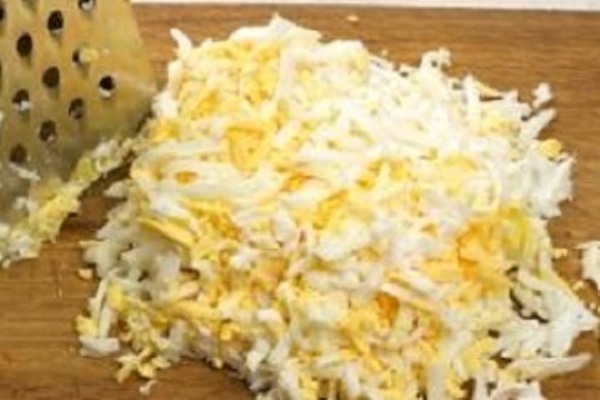 Kochgeheimnisse: Rezepte für die leckersten gefüllten Pfannkuchen mit Fotos und Videos