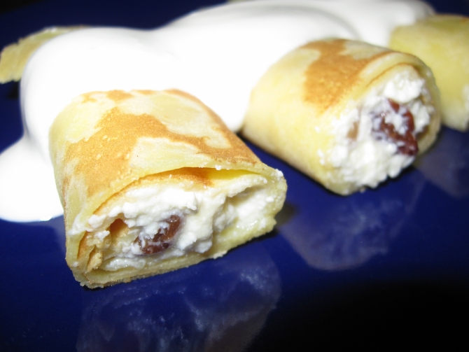 Kochgeheimnisse: Rezepte für die leckersten gefüllten Pfannkuchen mit Fotos und Videos