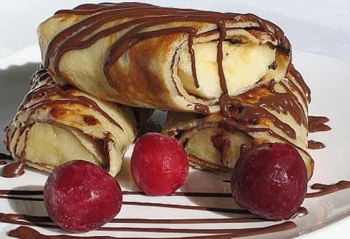 Kochgeheimnisse: Rezepte für die leckersten gefüllten Pfannkuchen mit Fotos und Videos