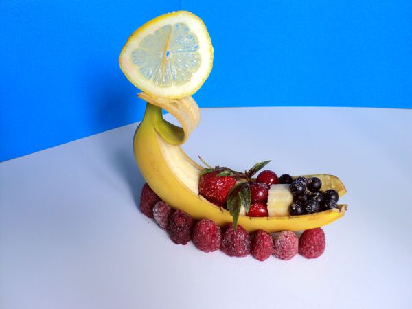 Schönes Servieren und Servieren von Früchten