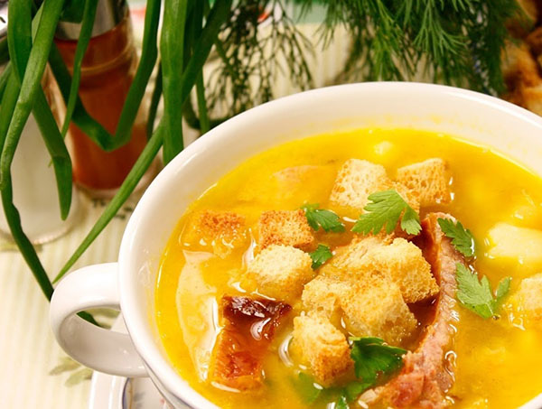 Wie man Erbsensuppe kocht