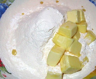 Wie man Baiser zubereitet, ein leckeres Rezept mit einem Foto