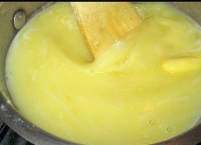 Wie man Baiser zubereitet, ein leckeres Rezept mit einem Foto