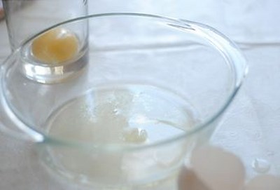 Wie man Baiser zubereitet, ein leckeres Rezept mit einem Foto