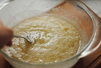 Wie man Baiser zubereitet, ein leckeres Rezept mit einem Foto