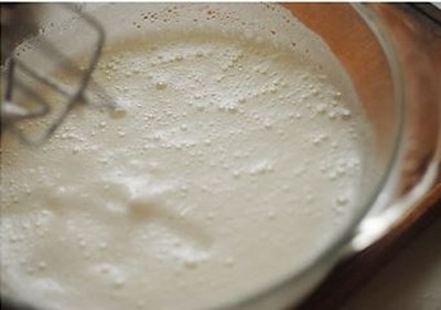 Wie man Baiser zubereitet, ein leckeres Rezept mit einem Foto