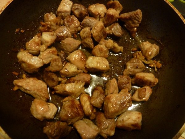 fein gehacktes Fleisch