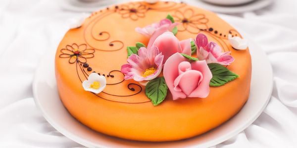 Wie man Mastix für Kuchen macht?