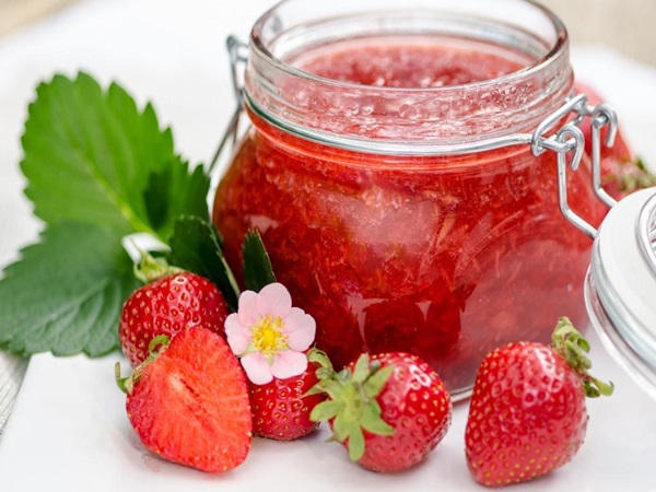 Köstliche dicke Erdbeermarmelade, Rezepte für den Winter