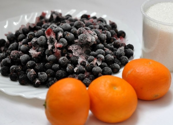 Kompott aus Aronia