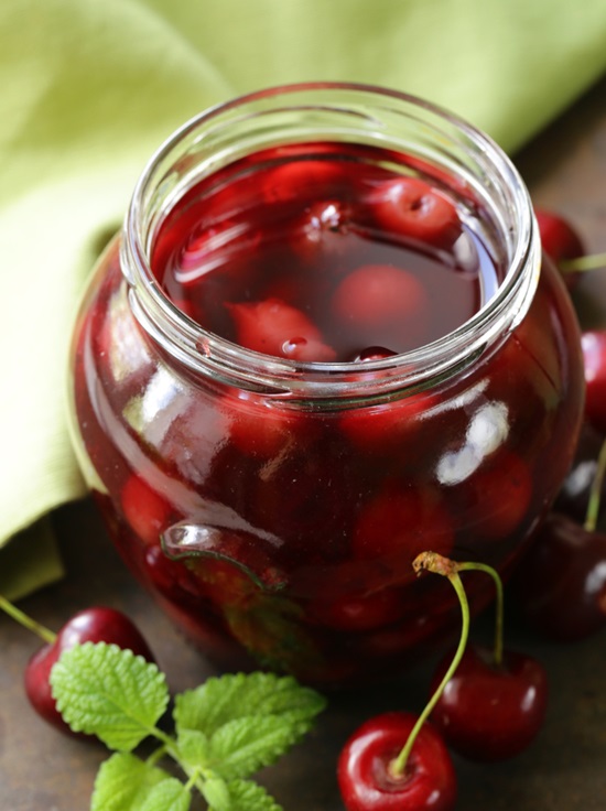 Duftkompott aus Kirsche für den Winter - Rezept