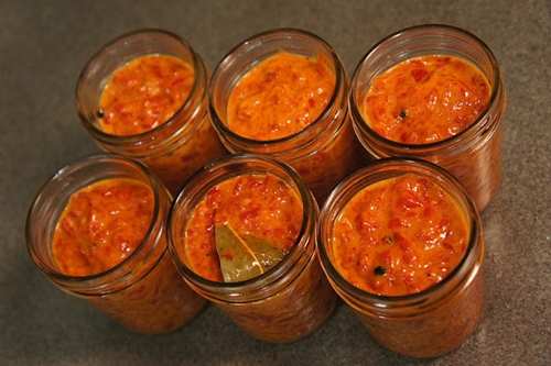 Foto Rezept für die Erhaltung der bulgarischen Pfeffer für den Winter