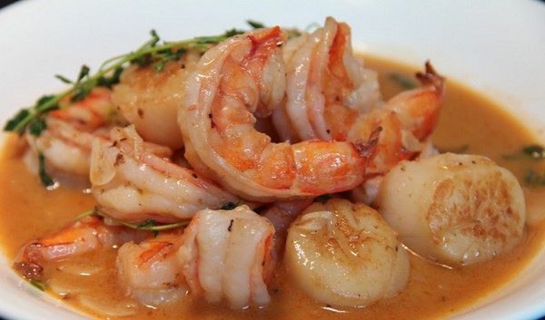 Garnelen in Knoblauchsauce