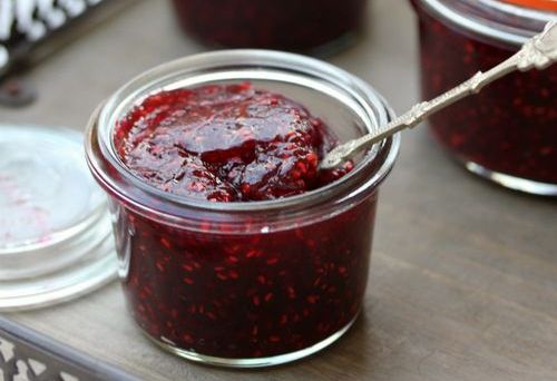 Himbeermarmelade mit Honig