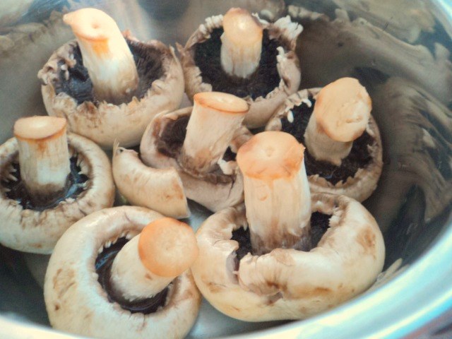 große Champignons