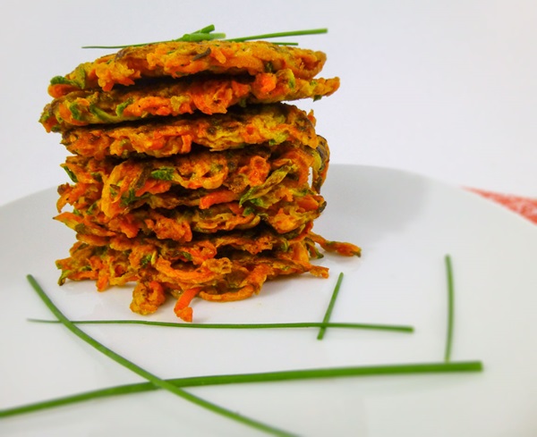 Leckere Pfannkuchen aus Zucchini auf schnelle Rezepte