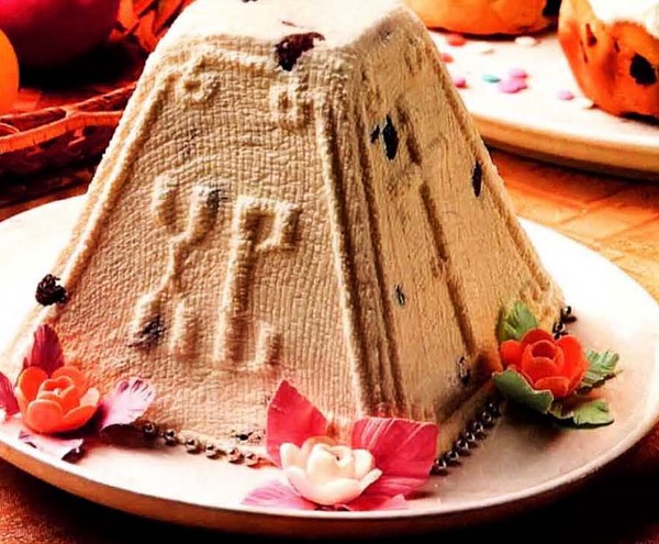 Osterhäuschen Käse: die besten Rezepte mit einem Foto der Zubereitung einer zarten festlichen Delikatesse