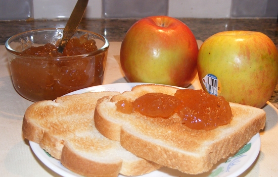 Fruchtmarmelade aus Äpfeln für den Winter im Multivark: Fotorezept für Apfelmarmelade