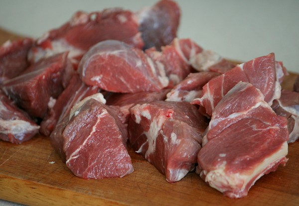 Pasta mit Schweinefleisch