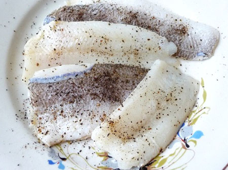 Fisch in geschlagener Milch