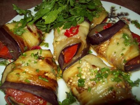 Auberginenröllchen: Rezepte