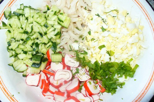 Garnelensalat mit Krabbenstäbchen