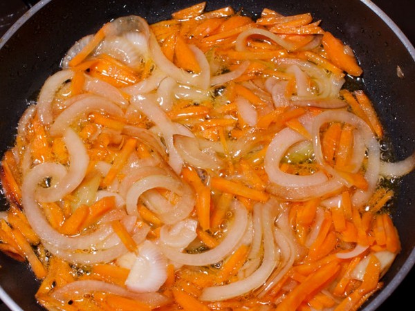 Salat aus Hühnchenmägen