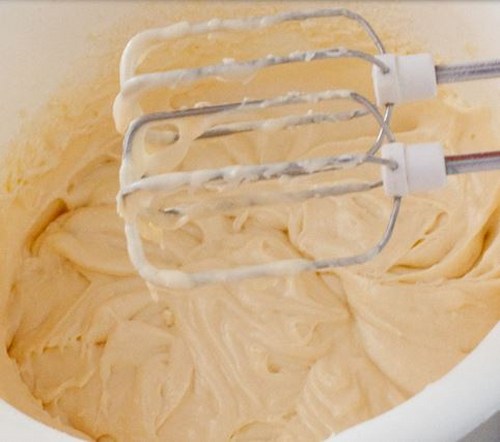 Köstlichsten Rezepte kleine Kuchen: Schokolade, Käsekuchen mit Mastix