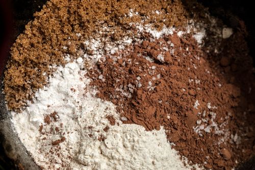 Schokoladenkuchen in Multivarquet - schnelles Rezept mit Foto