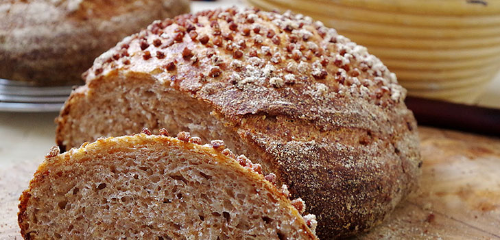 Ein Rezept für leckeres und gesundes Brot mit Buchweizenflocken