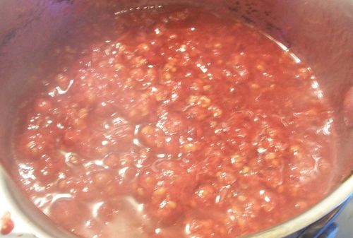 Gelee aus roten Johannisbeeren