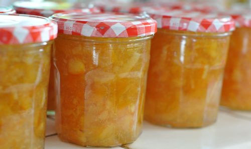 Zitronen-Ingwer-Marmelade mit Honig ohne zu kochen